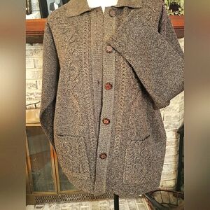 Womens Sweater NWOT